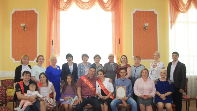 «Встреча трех поколений: юности, зрелости, мудрости» состоялась в отделе ЗАГС администрации Козловского района
