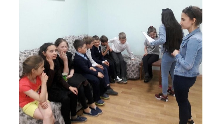 В преддверии летних каникул с детьми провели занятие «Закон улиц и дорог»