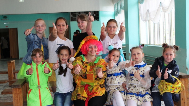 Большой праздник детства прошел в районном Дворце культуры