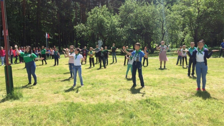 В детском оздоровительном лагере «Соснячок» города Шумерля стартовала первая смена