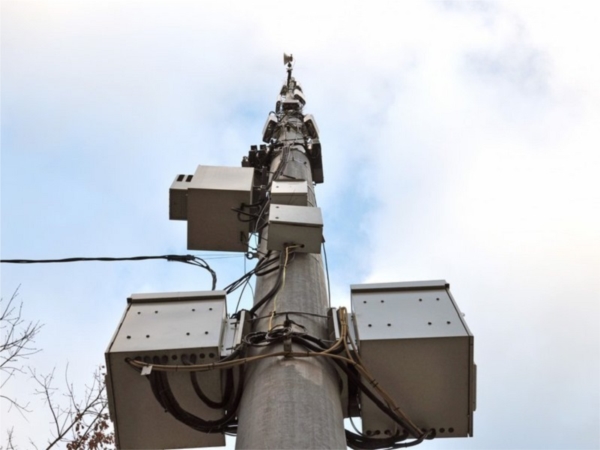 В Чебоксарах появятся столбы с &laquo;умными&raquo; фонарями, раздающие Wi-Fi ("Мой город Чебоксары")