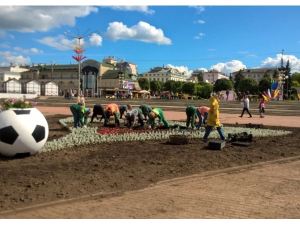 Красная площадь в Чебоксарах готова к Чемпионату мира по футболу (&quot;Чебоксары.ру&quot;)