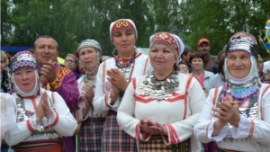 Фольклорные ансамбли из Чувашии выступили в Республике Коми