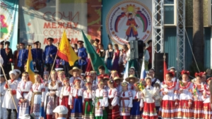 Народный фольклорный ансамбль «Шевле» стал победителем Всероссийского фестиваля
