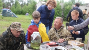 Сенатор Вадим Николаев ознакомился с работой полевого лагеря «Школа дикой природы» (г.Новочебоксарск)