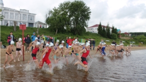 Этап Кубка России по триатлону в Козловке. Старт мальчиков и девочек 12 лет и младше