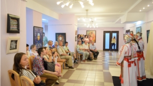 Открылась персональная выставка Марии Фомиряковой «Унга»