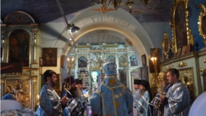 В Храме в честь иконы Божией Матери «Владимирская» в с. М.Чурашево Ядринского района совершена Божественная литургия