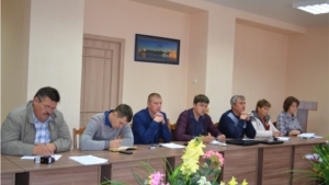 Глава администрации Порецкого района Евгений Лебедев провел рабочее совещание с главами сельских поселений