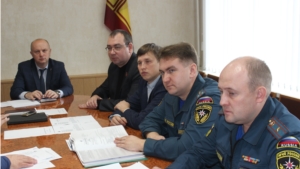 В Ядринском районе  состоялось заседание районной комиссии по предупреждению и ликвидации чрезвычайных ситуаций и обеспечению пожарной безопасности