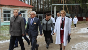 Делегация под руководством главного федерального инспектора по ЧР посетила БУ "Карабай-Шемуршинский ПНИ"