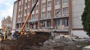 В Чувашской государственной филармонии идут ремонтные работы