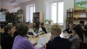 В МБОУ «Гимназия №1» состоялись первые дебаты кандидатов на должность Председателя детского школьного парламента
