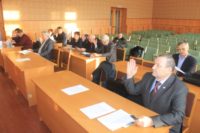 Состоялось внеочередное тридцать третье заседание Собрания депутатов Козловского района