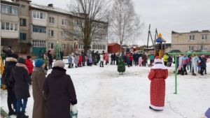 Дворовый праздник в микрорайоне «Верхний поселок»