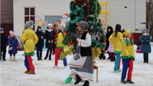 Театрализованное представление для детей «Нас зовет новогодний хоровод»