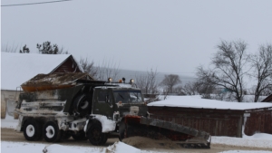 В Канашском районе подрядные организации  - ООО «Канашское ДРСУ» и ООО «Транспортник» в режиме повышенной готовности работают на уборке снега с автомобильных дорог