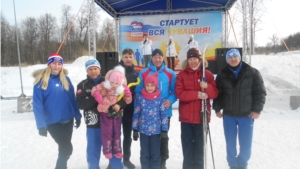 Команда Козловского районного местного отделения приняла участие в лыжной эстафете