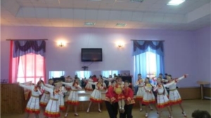 23 февраля в Районном Доме культуры состоялся праздничный концерт, посвященный Дню Защитника Отечества «Служу Отечеству»