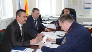 Совещание в прокуратуре Шемуршинского района (фоторепортаж 1)