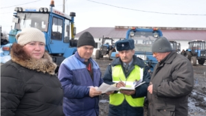 В Батыревском районе начался техосмотр сельхозмашин