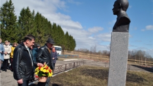 В МБОУ «Верхнеачакская СОШ им. А. П. Айдак"  открылась музейная комната имени Аркадия Айдак