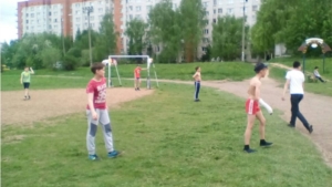 На стадионе "Трактор" состоялась товарищеская игра по мини-футболу