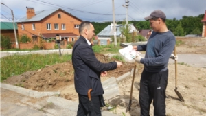 В Ленинском районе жителям частного сектора напомнили о пожарной безопасности