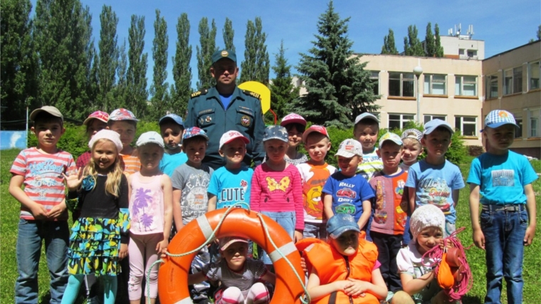 Воспитанники детских садов г. Чебоксары изучают правила безопасности на воде