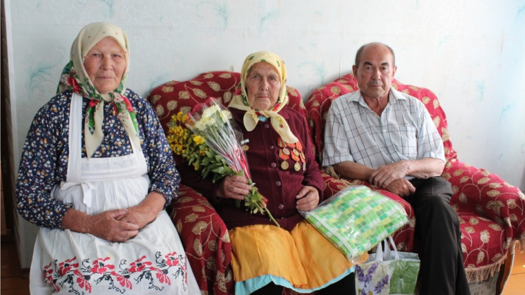 90-летний юбилей отмечает труженица тыла, ветеран труда жительница села Первомайское
