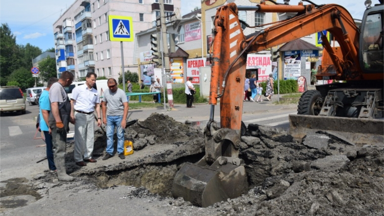 Прорыв на водопроводе устранен