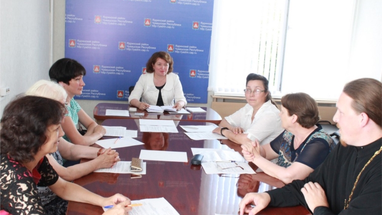 Состоялось совместное заседание Совета по делам национальностей и Совета по взаимодействию с религиозными объединениями Ядринского района