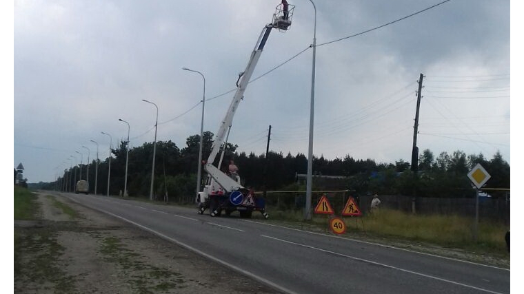 В п. Саланчик строительство наружного освещения автомобильной дороги «Сура» близится к завершению