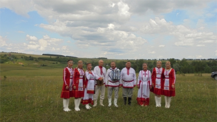 Выездной концерт фольклорного коллектива «Тăрăн Ен» в д. Каткасы Цивильского района