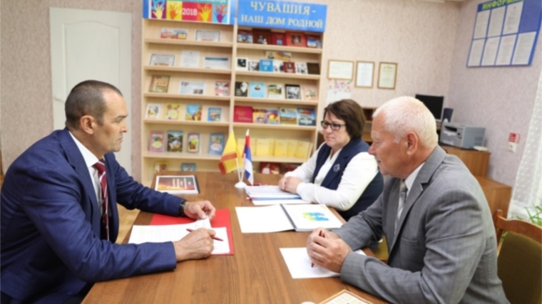 Михаил Игнатьев провел рабочую встречу с руководством Алатырского района