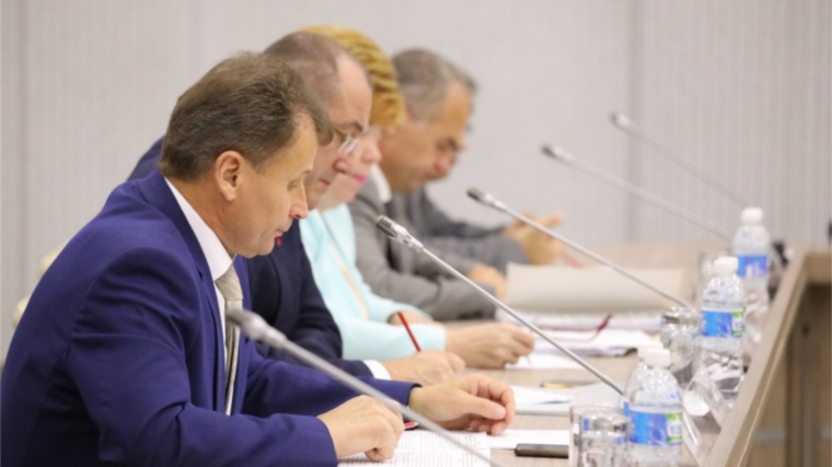 _Глава администрации города Алатыря Юрий Боголюбов принял участие в заседании Совета по стратегическому развитию и приоритетным проектам