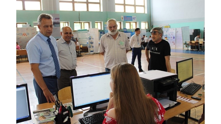 Работа приёмной комиссии ЧГУ им. И.Н. Ульянова – в центре внимания ректора