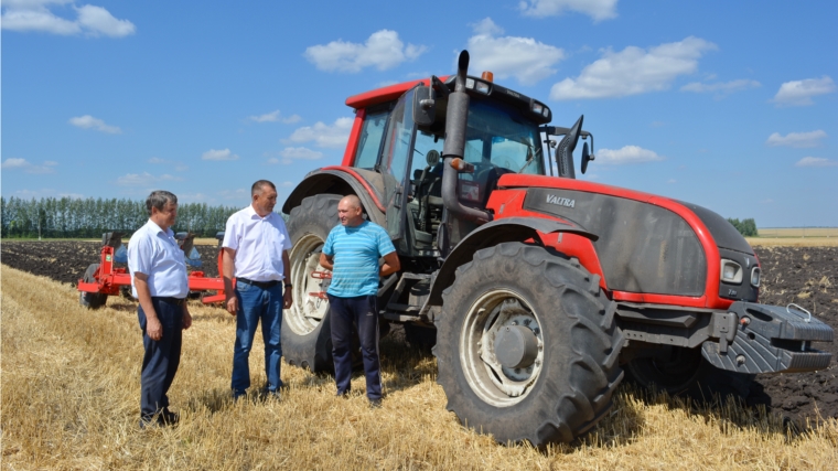 Ход сезонных полевых работ – на личном контроле главы администрации Яльчикского района