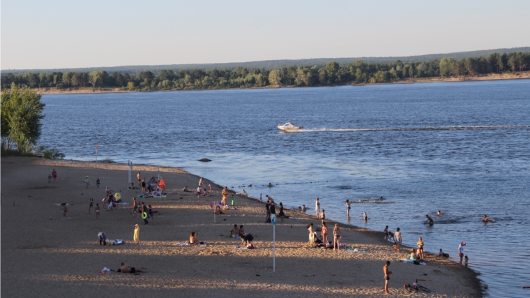 Новочебоксарский пляж продолжает облагораживаться