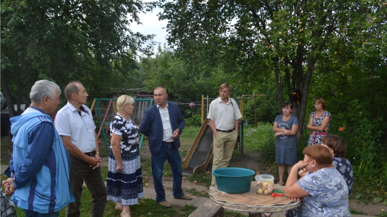 Погода село красноармейское. Жители села Ленино. Села Красноармейского района Белгородской области. Архив в селе Красноармейское. Красноармейский район село Красноармейское все девочные видео.