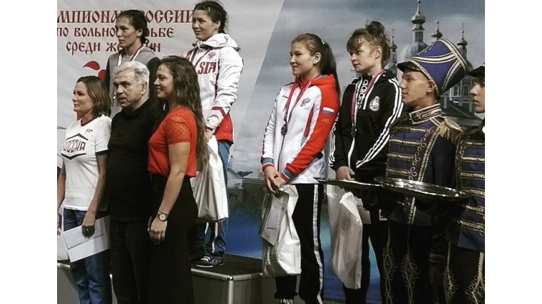 Вероника Чумикова и Мария Кузнецова - чемпионки России по женской борьбе - 2018