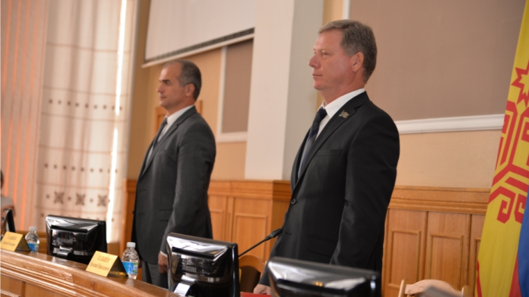 На 34-ом заседании депутаты Чебоксарского городского Собрания депутатов приняли 12 решений.