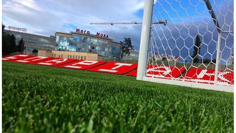 Первый футбольный матч на реконструированном стадионе Спартак в Чебоксарах проведет одноименная муниципальная футбольная команда