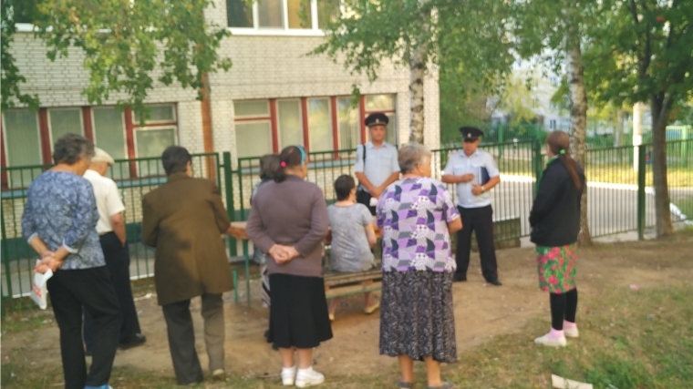 Московский район г. Чебоксары: отчетная встреча участковых уполномоченных полиции с населением