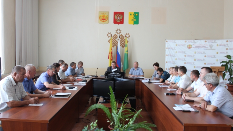 Состоялось заседание районной комиссии Шемуршинского района по предупреждению и ликвидации чрезвычайных ситуаций и обеспечению пожарной безопасности