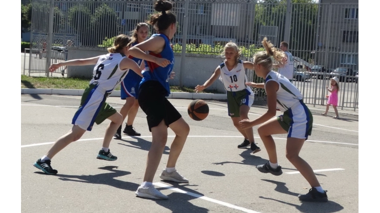 _Впервые в истории алатырские баскетболистки стали чемпионками республики сразу в трёх возрастных группах