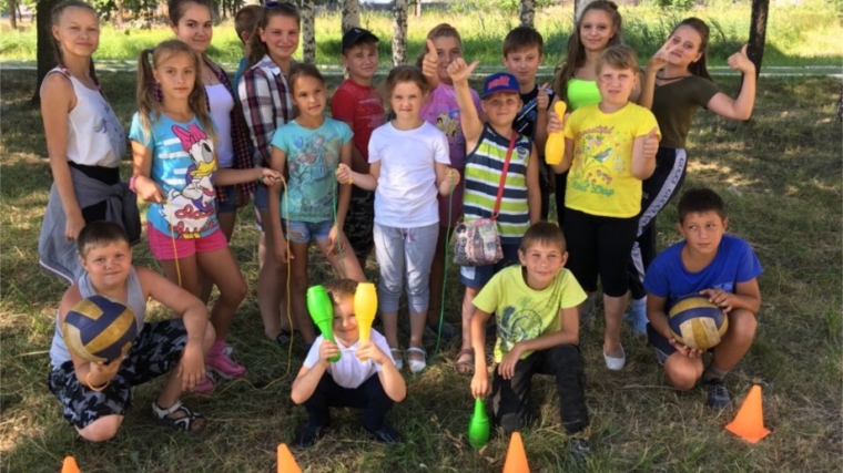 На территории Октябрьского СДК состоялся межпоселенческий детский спортивный конкурс «Счастливый рейс»