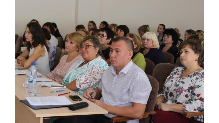 В Доме детского творчества г. Чебоксары педагоги республики обсудили актуальные вопросы дополнительного образования