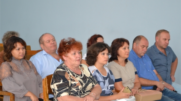 _Кандидаты в депутаты городского Собрания города Алатыря VI созыва рассказали избирателям о своих целях и задачах