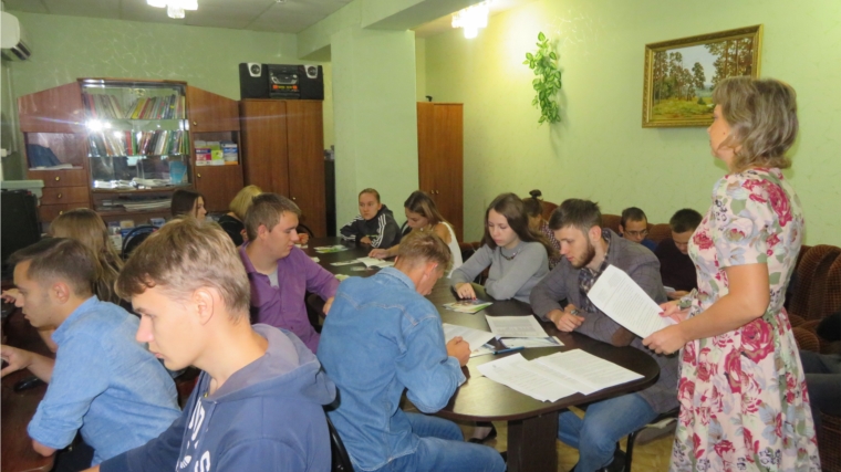 _Центр занятости населения города Алатыря провёл для молодых людей информационный день «Молодёжь и карьера»